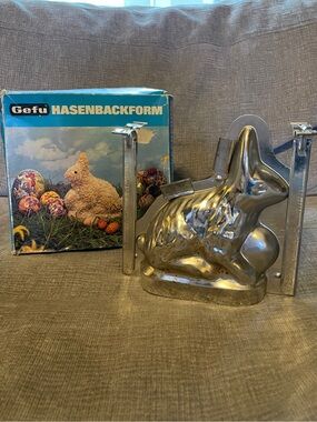 Vintage West German Gefu Hasenbackform Rabbit Easter 3D Metal Mold Form Cake Pan